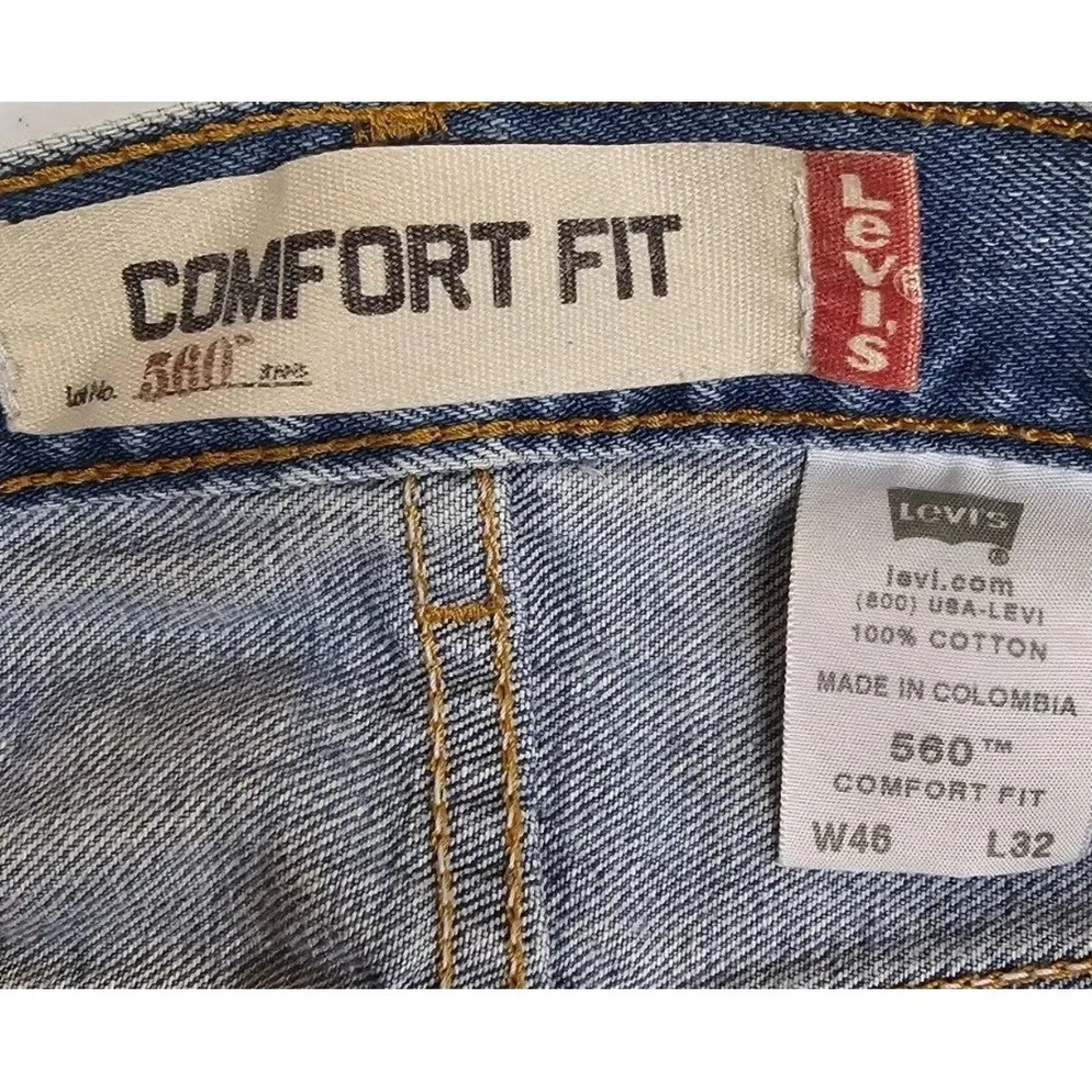 Levi's 560 Jeans Mens 46x32 Blue Denim Light Wash Comfort Fit Straight Leg